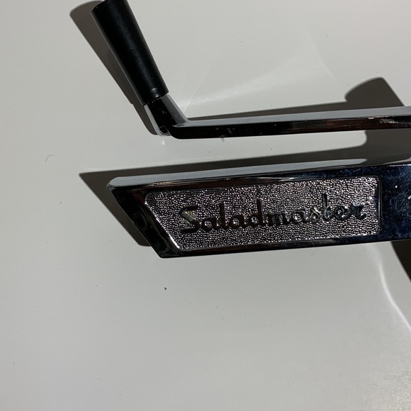 Vintage Saladmaster Food Processor Chopper Grater w/ 5 Cone Attachments NO BASE - Picture 5 of 8